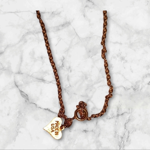 Top Shelf Jewelry Gold Tone Necklace Titanic Themed READ - Picture 3 of 4